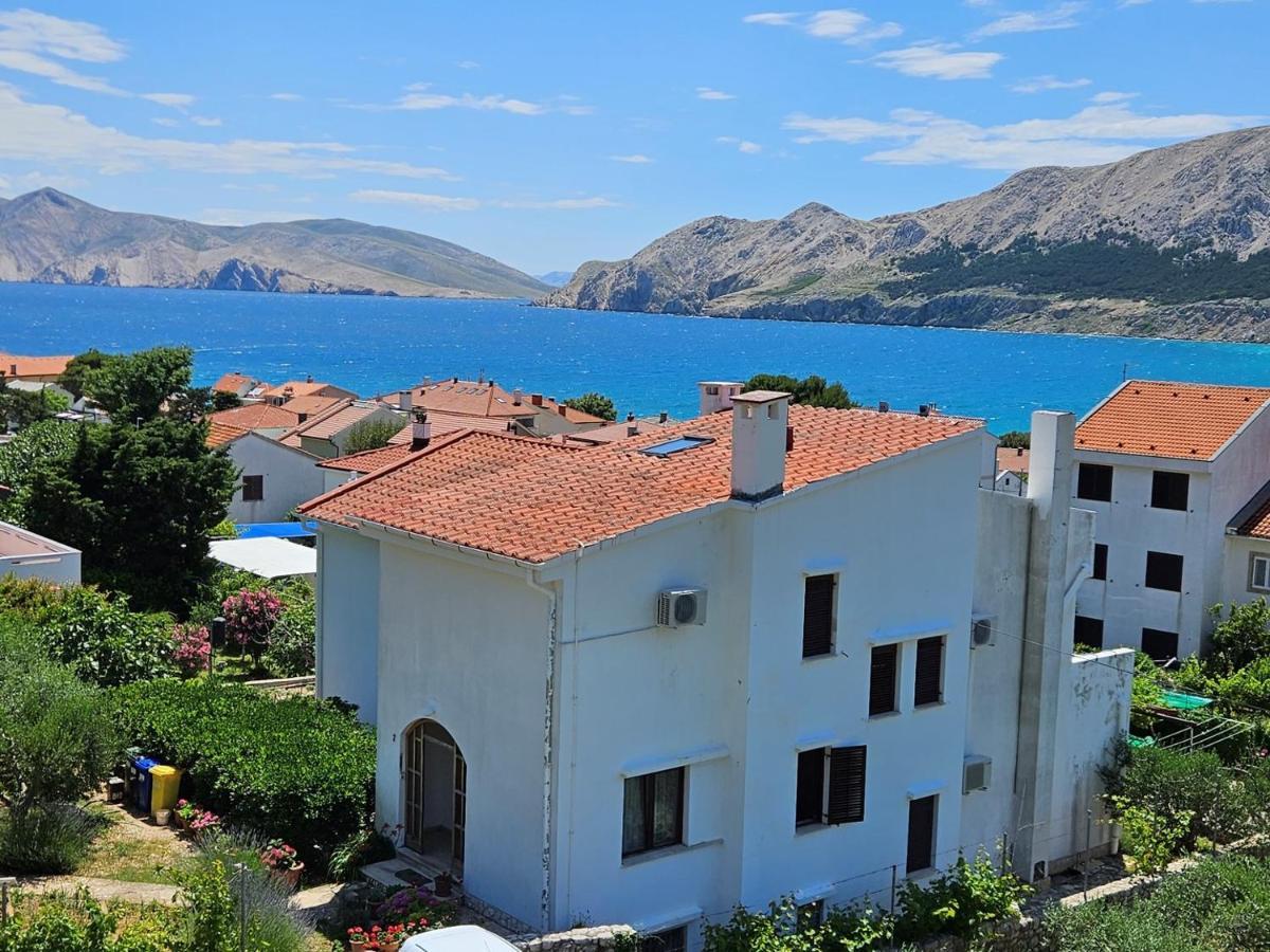 Apartments Trojak Baska  Exterior photo